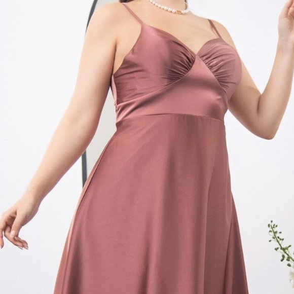 SHEIN Belle Plus Solid Satin Cami Bridesmaid Dress - Picture 1 of 3